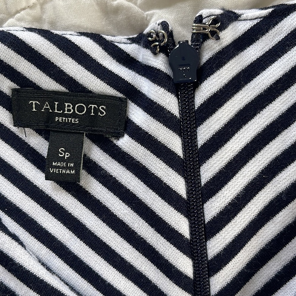 Talbot’s Fit & Flare Jersey Nautical Striped Sleeveless Dress. Size S Petite - Picture 7 of 12